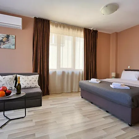Hotell Leda 3*