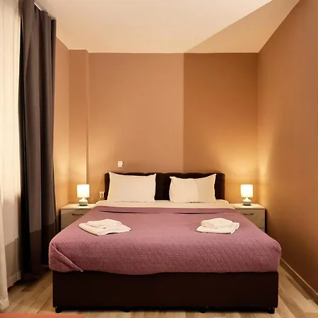Hotell Leda 3*