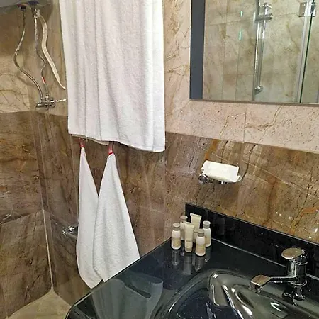 Leda Ξενοδοχείο